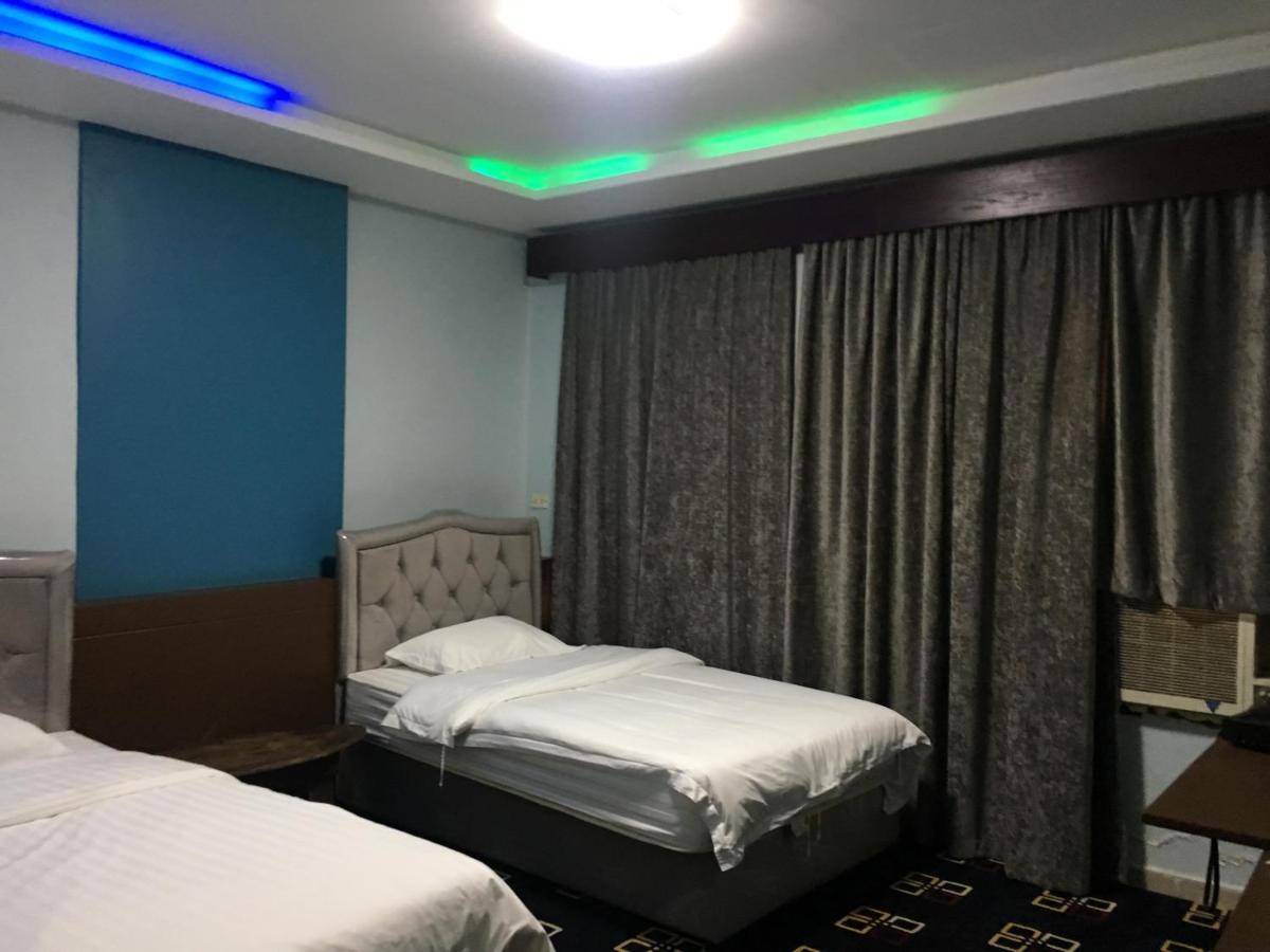 Aparthotel دار العزاب - عزاب فقط Dschidda Exterior foto